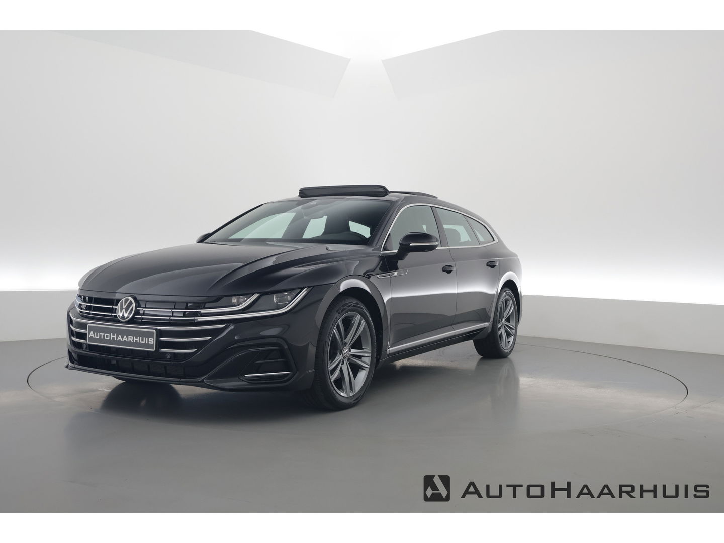 Volkswagen Arteon Shooting Brake 1.4 TSI eHybrid R-Line | Pano | Kuipstoelen | 360cam | Massage | Elek. Trekhaak | Elek. Stoelen