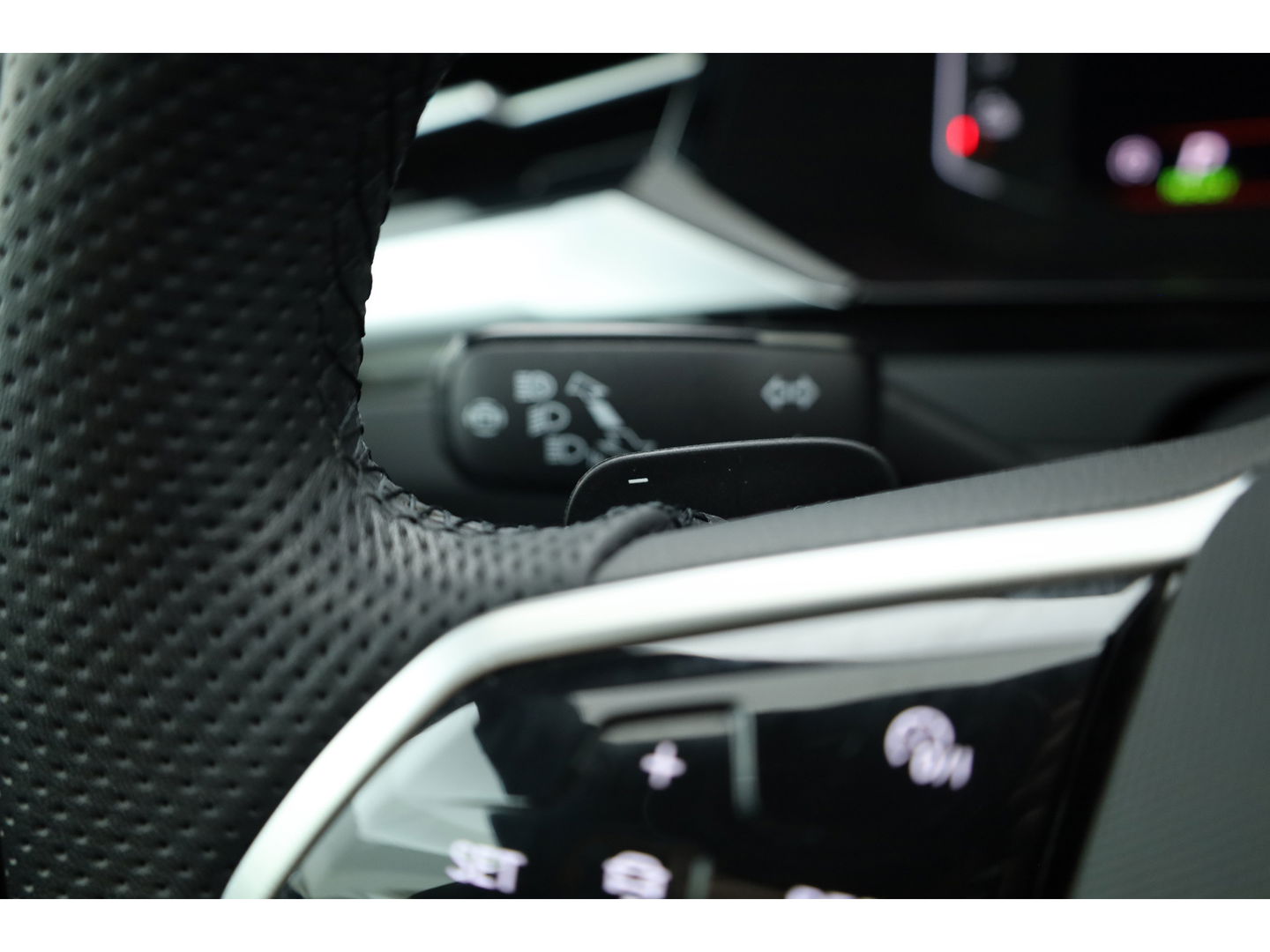 Volkswagen Arteon Shooting Brake 1.4 TSI eHybrid R-Line | Pano | Kuipstoelen | 360cam | Massage | Elek. Trekhaak | Elek. Stoelen