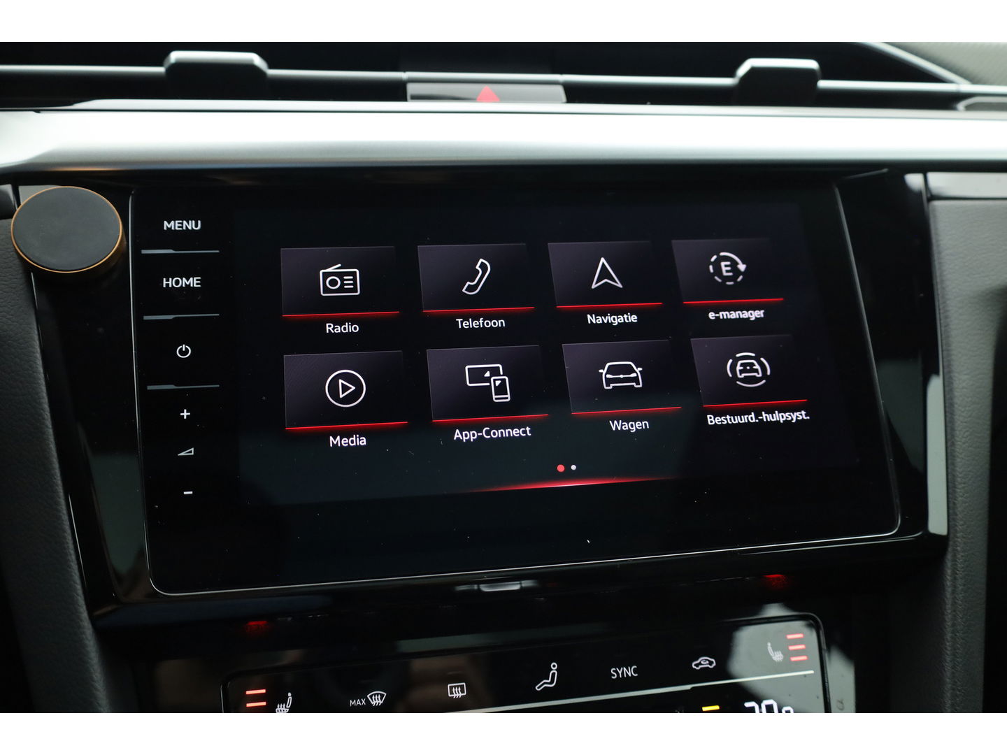 Volkswagen Arteon Shooting Brake 1.4 TSI eHybrid R-Line | Pano | Kuipstoelen | 360cam | Massage | Elek. Trekhaak | Elek. Stoelen