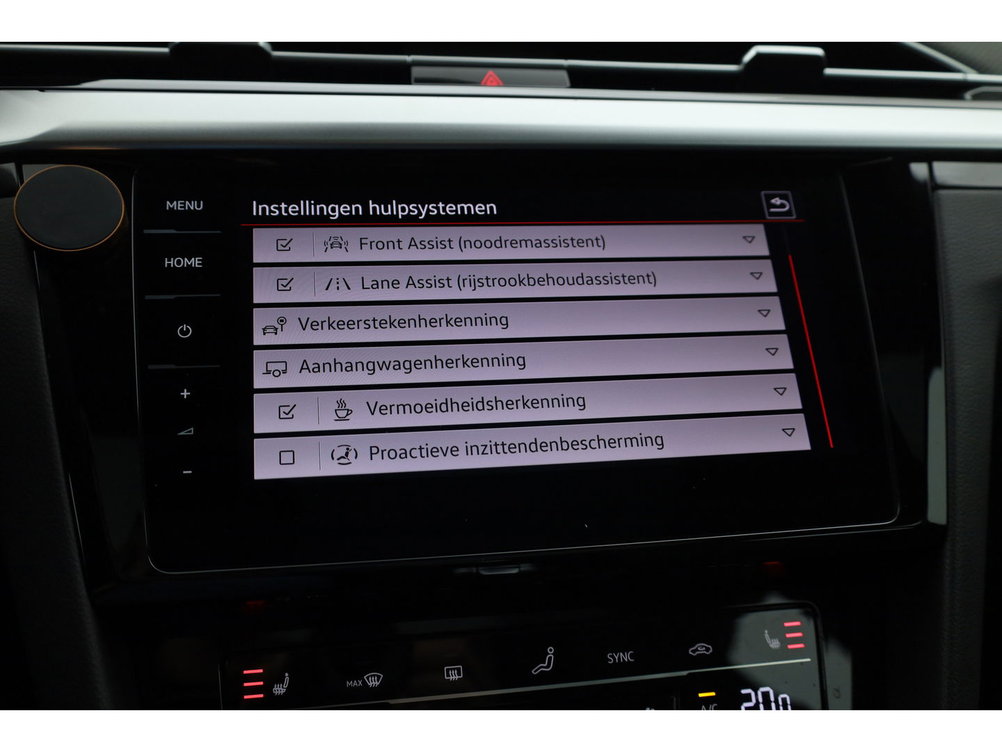 Volkswagen Arteon Shooting Brake 1.4 TSI eHybrid R-Line | Pano | Kuipstoelen | 360cam | Massage | Elek. Trekhaak | Elek. Stoelen