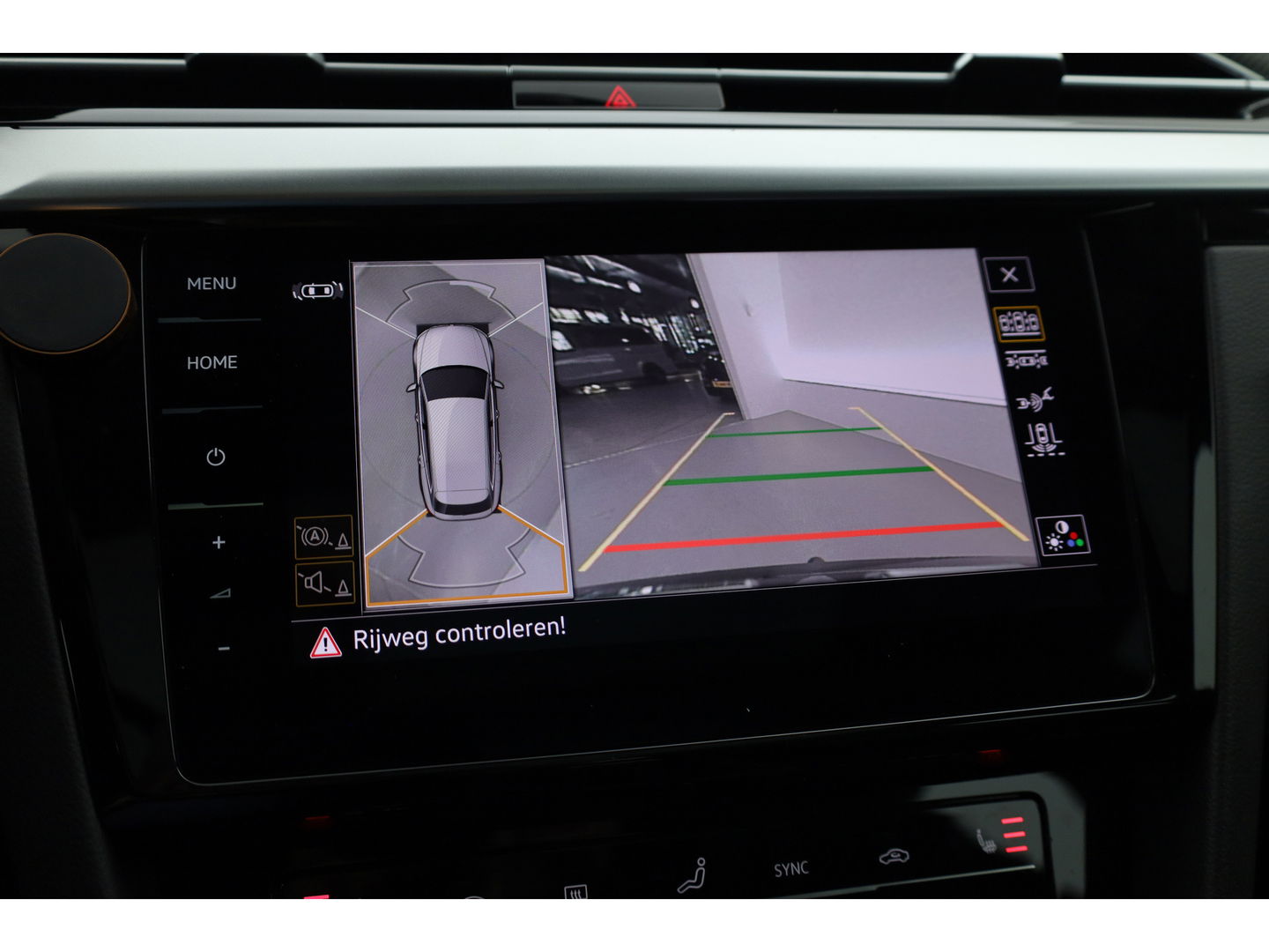 Volkswagen Arteon Shooting Brake 1.4 TSI eHybrid R-Line | Pano | Kuipstoelen | 360cam | Massage | Elek. Trekhaak | Elek. Stoelen