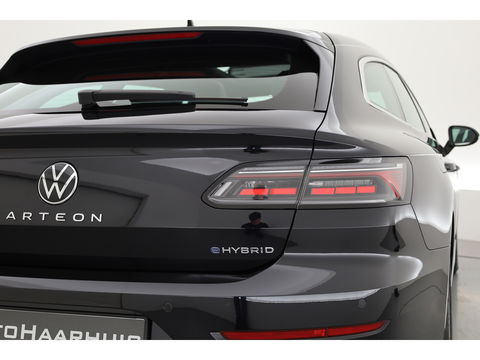 Volkswagen Arteon Shooting Brake 1.4 TSI eHybrid R-Line | Pano | Kuipstoelen | 360cam | Massage | Elek. Trekhaak | Elek. Stoelen