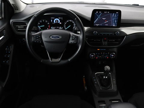 Ford Focus 1.0 EcoBoost Titanium | Stoel & stuurverwarming | Camera | Adaptive cruise | Carplay | B&O Sound | Navigatie | Full LED | Climate control