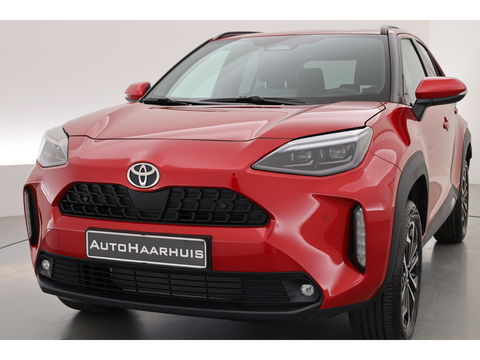 Toyota Yaris Cross 1.5 Hybrid Teamplayer 130pk | Winter pakket | Safety pakket | Navi | Adapt. Cruise | Camera | Keyless