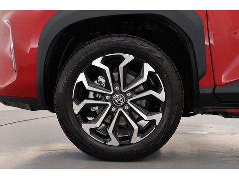 Toyota Yaris Cross 1.5 Hybrid Teamplayer 130pk | Winter pakket | Safety pakket | Navi | Adapt. Cruise | Camera | Keyless
