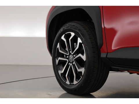 Toyota Yaris Cross 1.5 Hybrid Teamplayer 130pk | Winter pakket | Safety pakket | Navi | Adapt. Cruise | Camera | Keyless