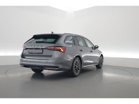 Škoda Octavia Combi 1.5 TSI Sportline DSG | HUD | Crystal lighting | Camera | Keyless | Adapt. Cruise | Stoelverw.