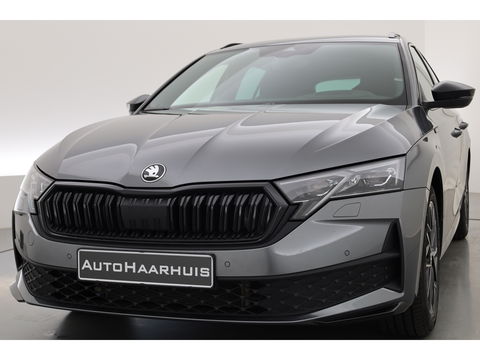 Škoda Octavia Combi 1.5 TSI Sportline DSG | HUD | Crystal lighting | Camera | Keyless | Adapt. Cruise | Stoelverw.