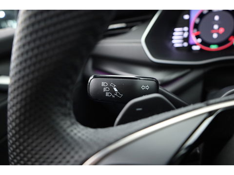 Škoda Octavia Combi 1.5 TSI Sportline DSG | HUD | Crystal lighting | Camera | Keyless | Adapt. Cruise | Stoelverw.