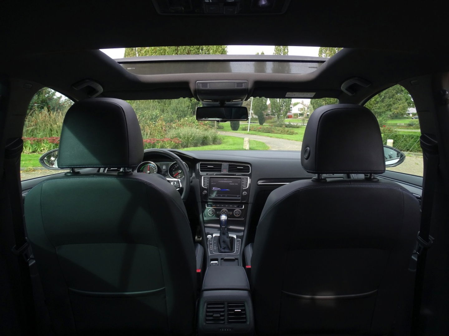 Volkswagen Golf TSI GTE 245PK / GTI R Perf. ed. / LED