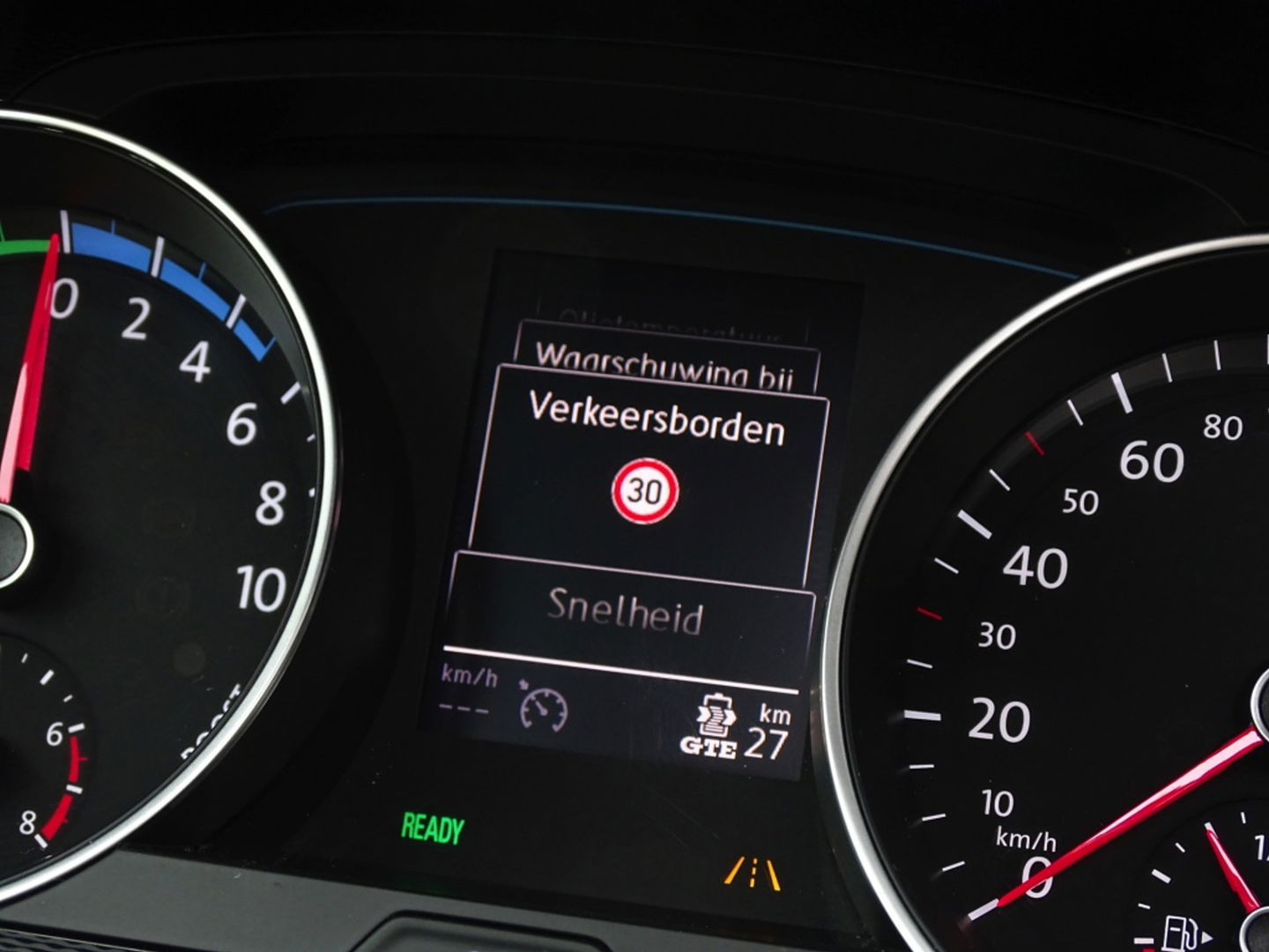 Volkswagen Golf TSI GTE 245PK / GTI R Perf. ed. / LED