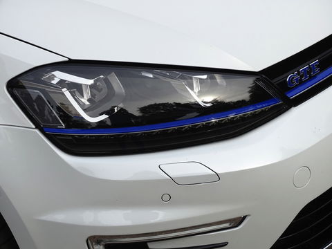 Volkswagen Golf TSI GTE 245PK / GTI R Perf. ed. / LED