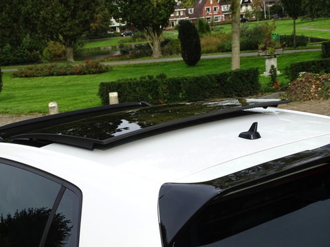 Volkswagen Golf TSI GTE 245PK / GTI R Perf. ed. / LED