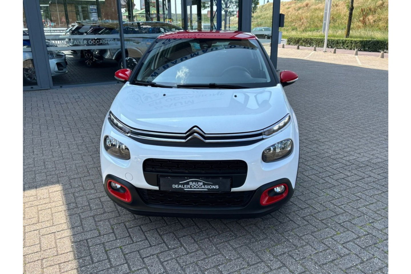 Citroën C3 1.2 PURETECH SHINE AIRCO CARPLAY CRUISE.NIEUWE DISTRIBUTIE.