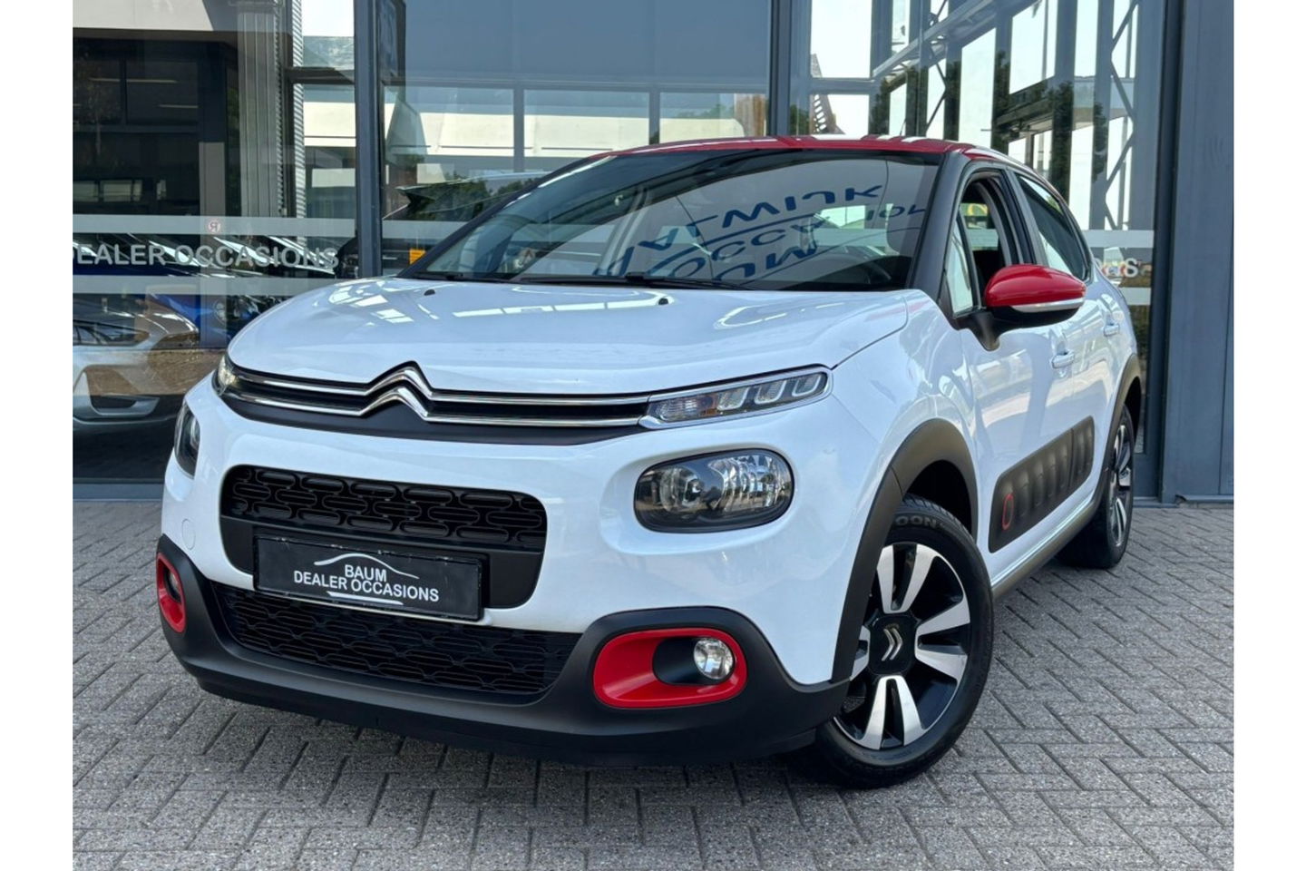 Citroën C3 1.2 PURETECH SHINE AIRCO CARPLAY CRUISE.NIEUWE DISTRIBUTIE.