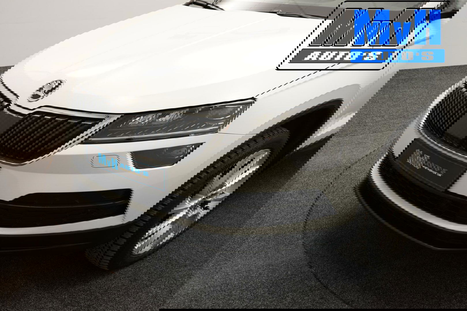 Škoda Karoq 1.5 TSI ACT Style Business|LUXE|CAMERA|TREKH|LED