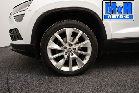 Škoda Karoq 1.5 TSI ACT Style Business|LUXE|CAMERA|TREKH|LED