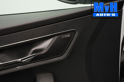 Škoda Karoq 1.5 TSI ACT Style Business|LUXE|CAMERA|TREKH|LED