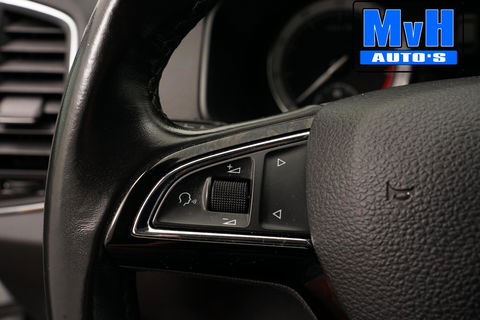 Škoda Karoq 1.5 TSI ACT Style Business|LUXE|CAMERA|TREKH|LED