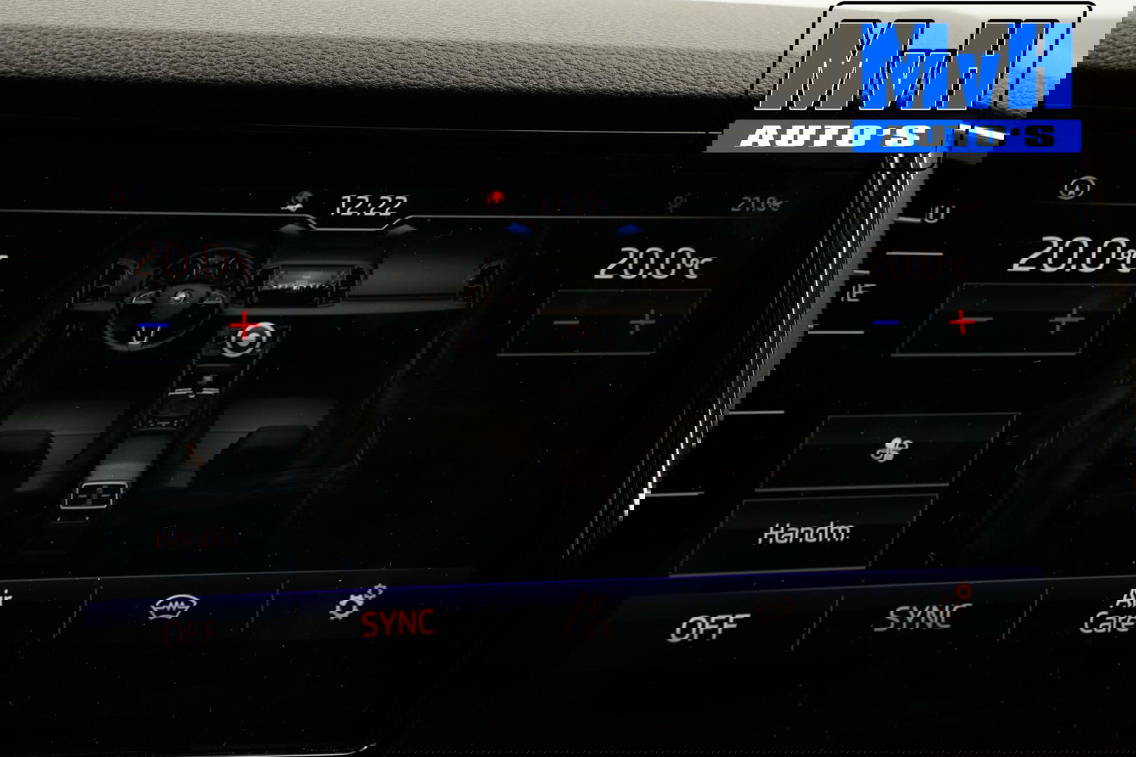 Škoda Karoq 1.5 TSI ACT Style Business|LUXE|CAMERA|TREKH|LED