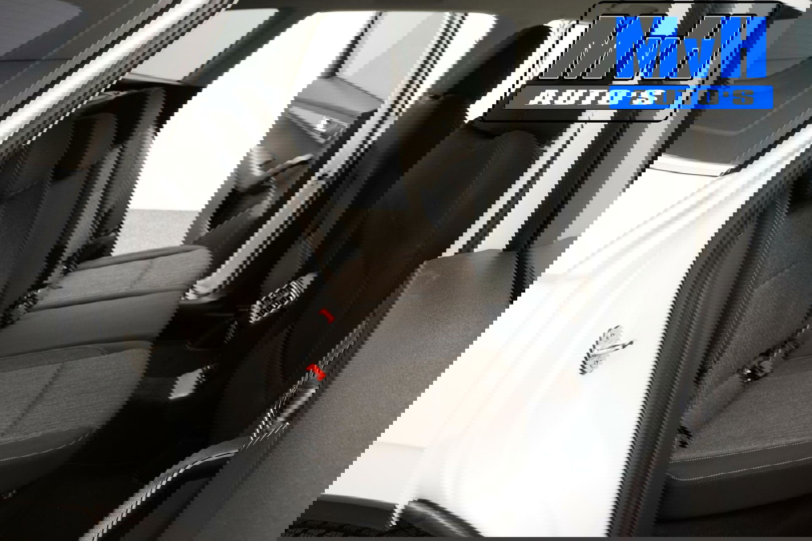 Škoda Karoq 1.5 TSI ACT Style Business|LUXE|CAMERA|TREKH|LED