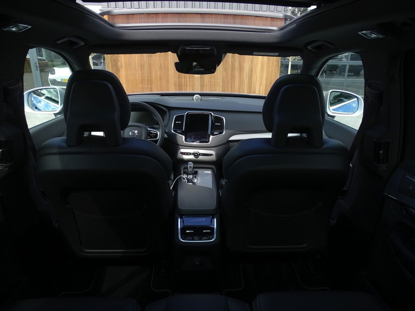 Volvo XC90 T8 408PK AWD / R-Design / B&W / 7-pers. / LED