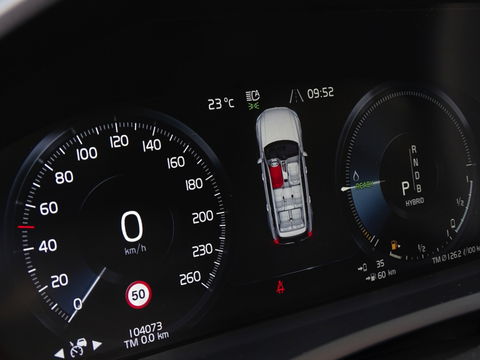 Volvo XC90 T8 408PK AWD / R-Design / B&W / 7-pers. / LED