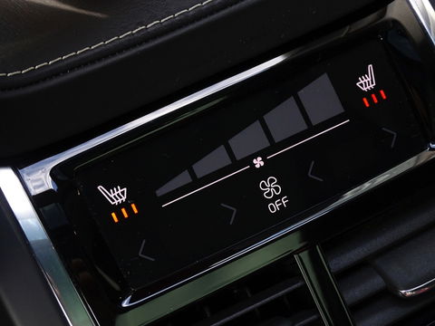 Volvo XC90 T8 408PK AWD / R-Design / B&W / 7-pers. / LED