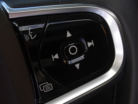 Volvo XC90 T8 408PK AWD / R-Design / B&W / 7-pers. / LED