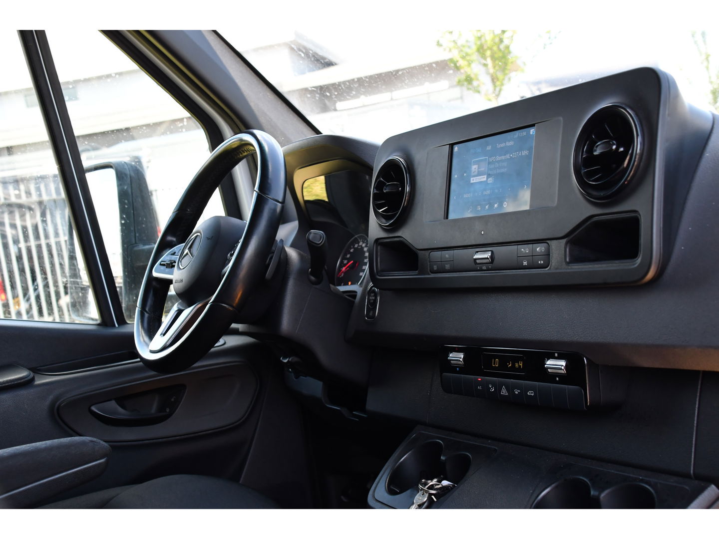Mercedes-Benz Sprinter 316 2.2 CDI L3 Bakwagen DL Cruise, 3500kg Trekhaak, Carplay, 164pk, Automaat, Laadklep, Dubbellucht, Multimedia, Uniek!