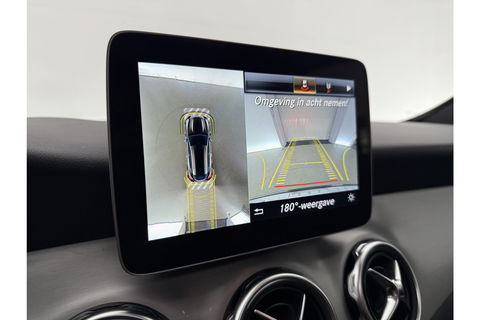 Mercedes-Benz GLA 200 157PK Pano LED 360Camera Memory Carplay Clima Cruise Navi PDC 20''LMV
