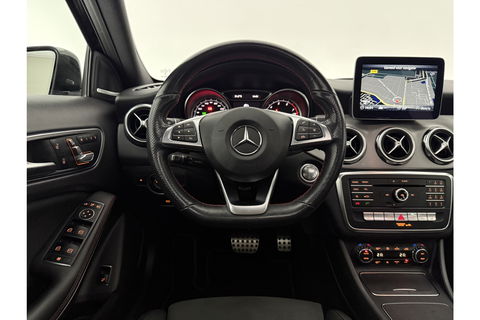 Mercedes-Benz GLA 200 157PK Pano LED 360Camera Memory Carplay Clima Cruise Navi PDC 20''LMV