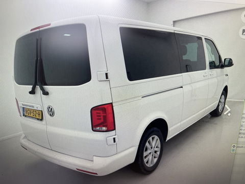 Volkswagen Transporter 2.0 TDI DSG automaat L2H1 30 DC 5 persoons / vaste prijs rijklaar € 27.950 ex btw / lease vanaf € 456 / airco / cruise / navi / achterdeuren / euro 6 / bpm vrij !