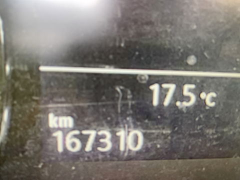Volkswagen Transporter 2.0 TDI DSG automaat L2H1 30 DC 5 persoons / vaste prijs rijklaar € 27.950 ex btw / lease vanaf € 456 / airco / cruise / navi / achterdeuren / euro 6 / bpm vrij !