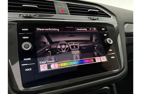 Volkswagen Tiguan 1.4 TSI eHybrid R-Line 225PK Pano LED Virtual ACC Trekhaak Sfeer Camera Carplay Clima PDC 18"LMV