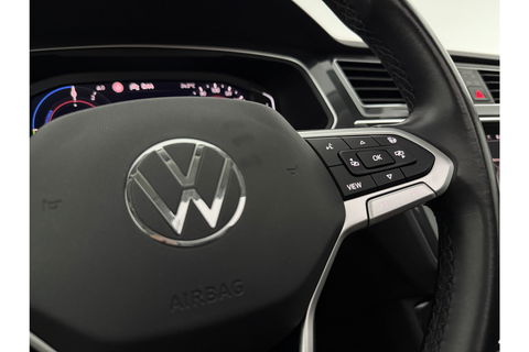 Volkswagen Tiguan 1.4 TSI eHybrid R-Line 225PK Pano LED Virtual ACC Trekhaak Sfeer Camera Carplay Clima PDC 18"LMV