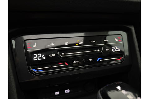 Volkswagen Tiguan 1.4 TSI eHybrid R-Line 225PK Pano LED Virtual ACC Trekhaak Sfeer Camera Carplay Clima PDC 18"LMV