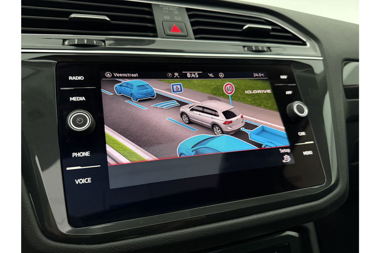 Volkswagen Tiguan 1.4 TSI eHybrid R-Line 225PK Pano LED Virtual ACC Trekhaak Sfeer Camera Carplay Clima PDC 18"LMV