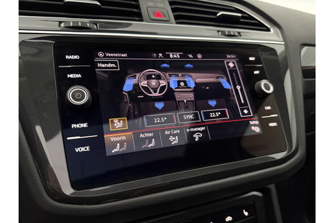 Volkswagen Tiguan 1.4 TSI eHybrid R-Line 225PK Pano LED Virtual ACC Trekhaak Sfeer Camera Carplay Clima PDC 18"LMV