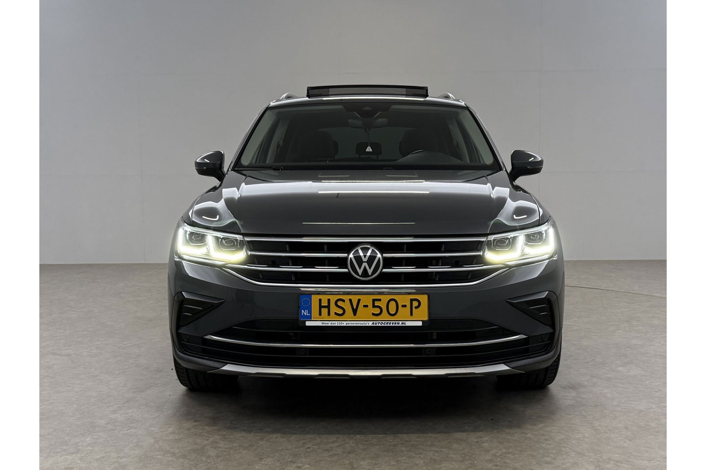 Volkswagen Tiguan 1.4 TSI eHybrid R-Line 225PK Pano LED Virtual ACC Trekhaak Sfeer Camera Carplay Clima PDC 18"LMV