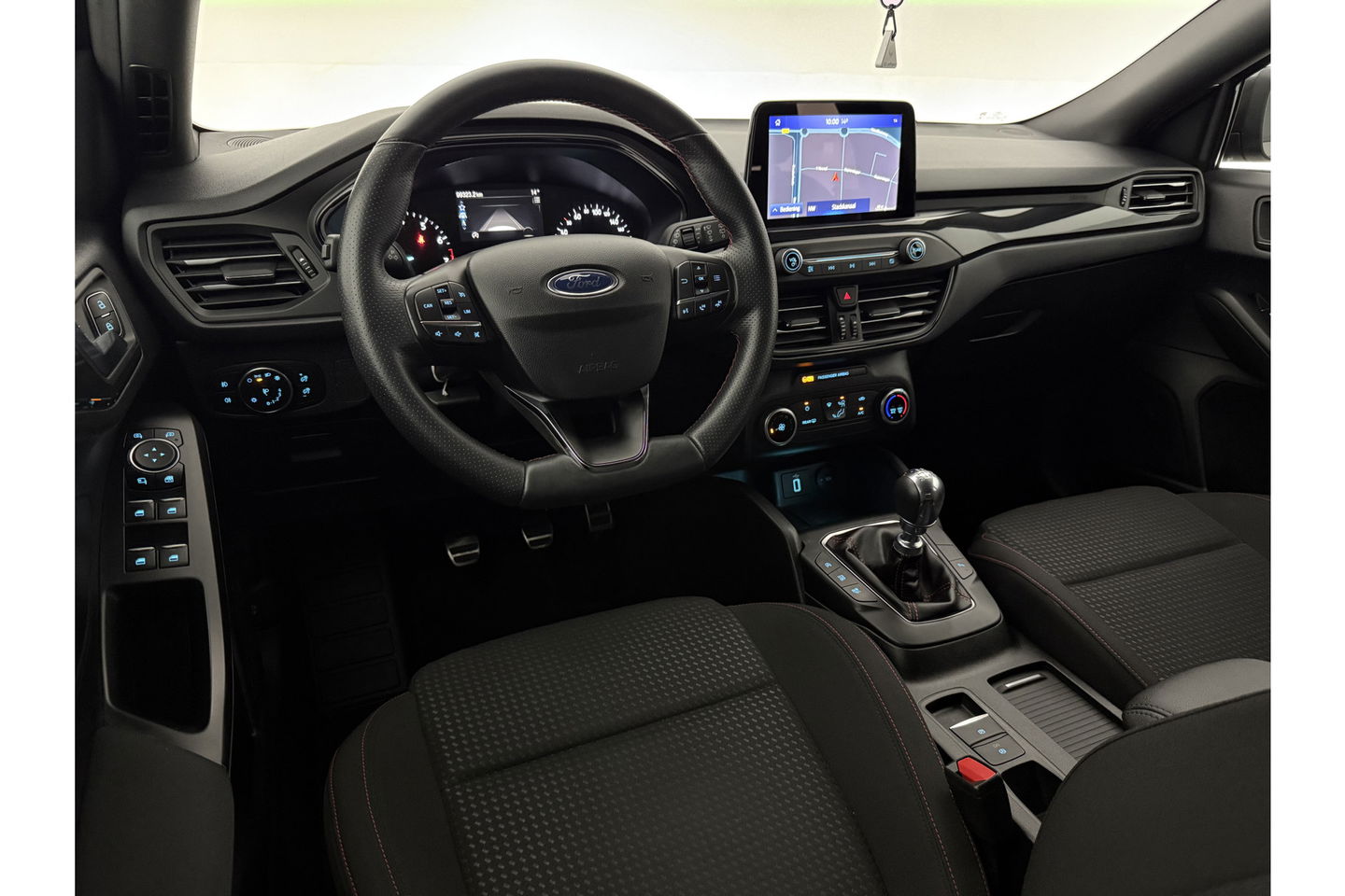 Ford Focus 1.0 EcoBoost ST Line Business LED Carplay Clima Cruise Navi PDC 17''LMV