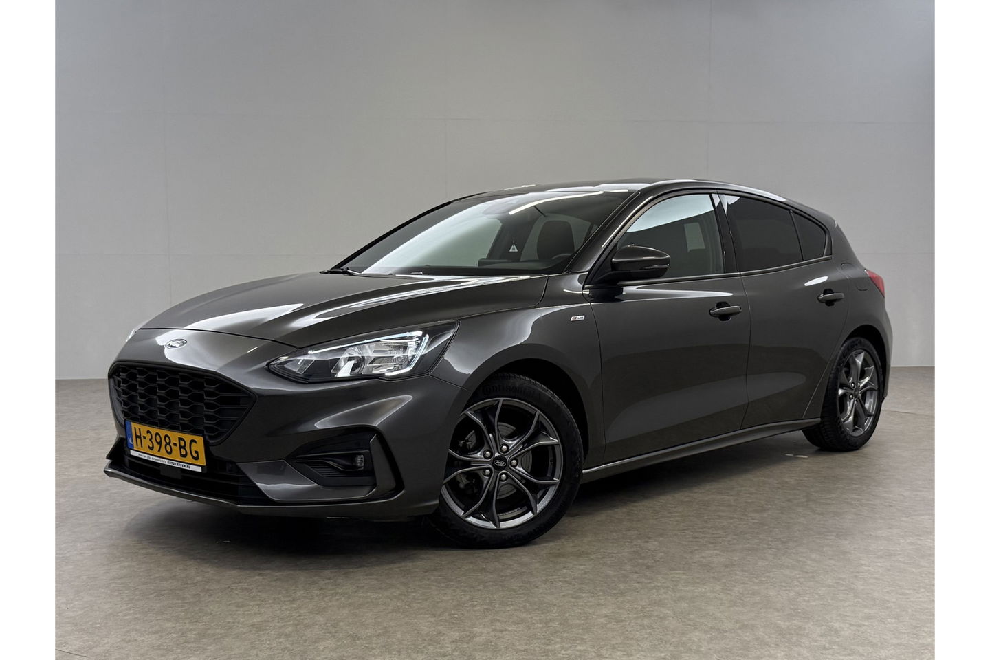 Ford Focus 1.0 EcoBoost ST Line Business LED Carplay Clima Cruise Navi PDC 17''LMV