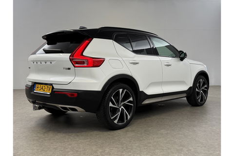 Volvo XC40 1.5 T5 Twin Engine Inscription 262PK Pano Harman/Kardon Virtual LED Trekhaak Camera Carplay Clima Cruise 20"LMV PDC