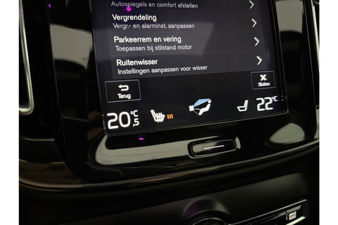 Volvo XC40 1.5 T5 Twin Engine Inscription 262PK Pano Harman/Kardon Virtual LED Trekhaak Camera Carplay Clima Cruise 20"LMV PDC