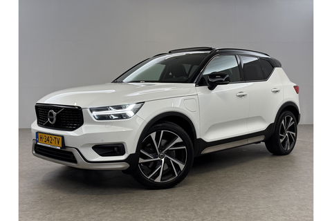 Volvo XC40 1.5 T5 Twin Engine Inscription 262PK Pano Harman/Kardon Virtual LED Trekhaak Camera Carplay Clima Cruise 20"LMV PDC