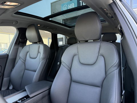 Volvo XC60 2.0 T8 Plug-in hybrid AWD Plus Dark 20” l leder l 360 l 455PK