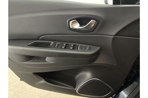 Renault Captur 0.9 TCe Intens LED Clima Cruise Navigatie PDC 17''LMV