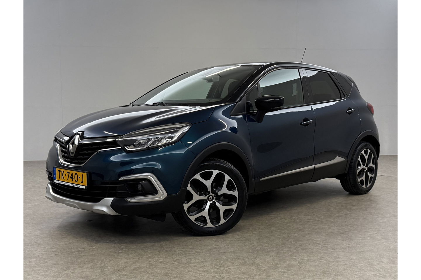 Renault Captur 0.9 TCe Intens LED Clima Cruise Navigatie PDC 17''LMV