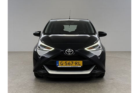 Toyota Aygo 1.0 VVT-i x-play Airco LED Cruise Camera Navigatie Elektrpakket