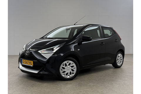 Toyota Aygo 1.0 VVT-i x-play Airco LED Cruise Camera Navigatie Elektrpakket